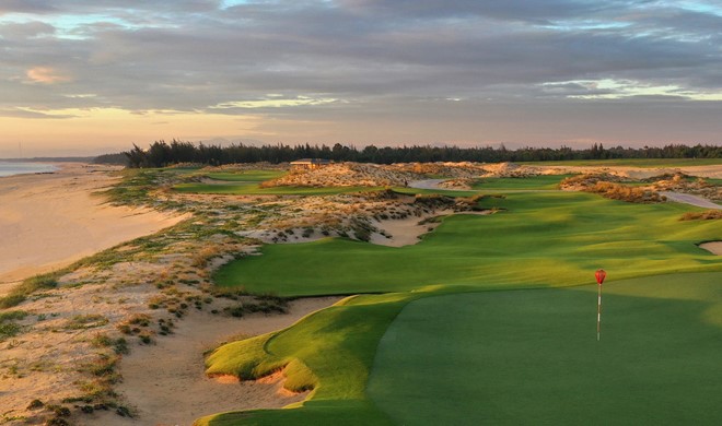 VIDEO: Her er verdens bedste nye golfbane